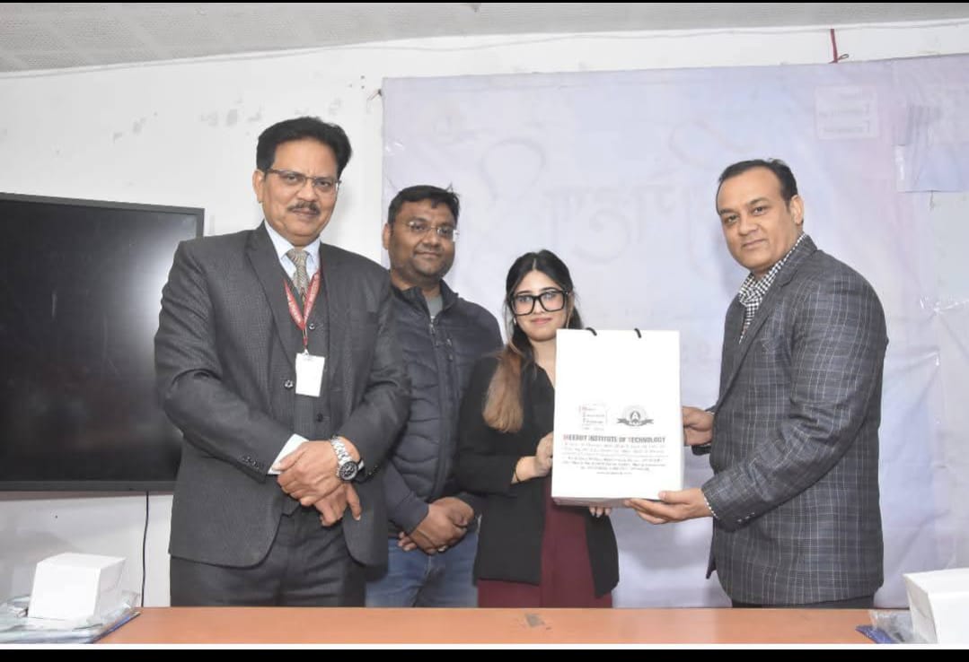 Algocirrus Private Limited